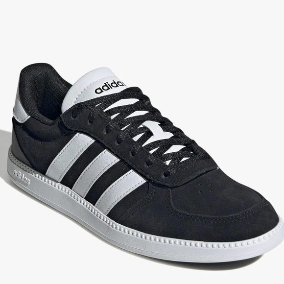 adidas Shoes - Adidas Women's Breaknet Sleek Sneakers Size 7